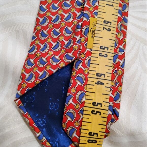 Gucci Men's Silk Neck Tie - Picture 6 of 6